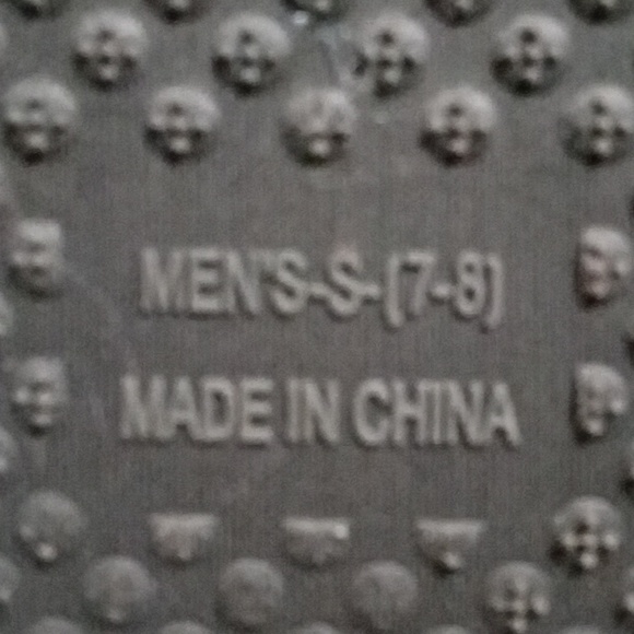 Slippers - Picture 5 of 6